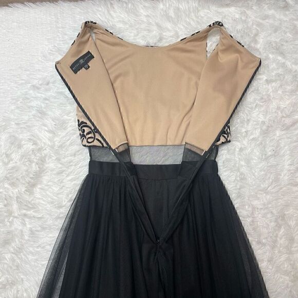 Betsy & Adam Formal Prom Dress Size 2 Black Beige Tulle Sheer Midriff - Picture 6 of 12